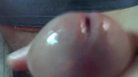 Snapshot of comox1961 chatting on January 11, 1:37 am comox online show from January 11, 1:37 am