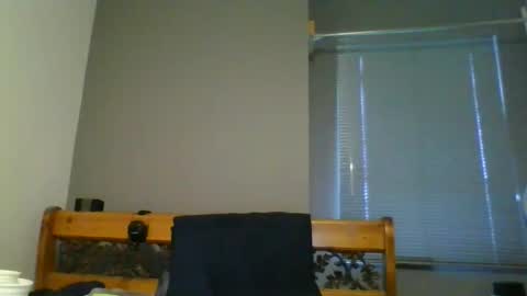 comphankjames online show from September 28, 10:15 pm