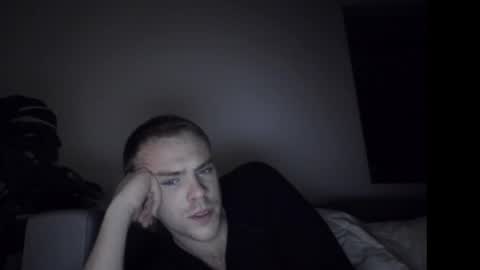 Snapshot of confessionsofalonelylover chatting on January 12, 1:38 pm dreamy eyed lover online show from January 12, 1:38 pm