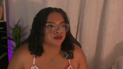 Snapshot of conielaurenth chatting on May 11, 12:05 am conielaurenth online show from May 11, 12:05 am