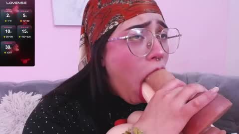 Snapshot of connie_haze chatting on September 26, 10:36 pm Connie online show from September 26, 10:36 pm