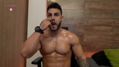 connor_h1 online show from March 31, 4:24 am