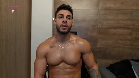 connor_h1 online show from April 1, 4:46 am