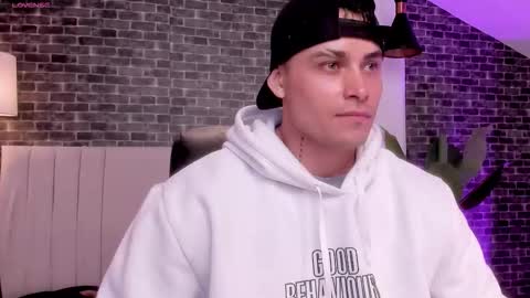 Connor Smith online show from March 13, 2:18 am