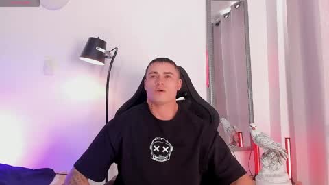 Snapshot of connorsmith_26 chatting on May 22, 10:04 pm Connor Smith online show from May 22, 10:04 pm