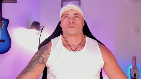 Snapshot of connorsmith_26 chatting on June 9, 2:17 pm Connor Smith online show from June 9, 2:17 pm