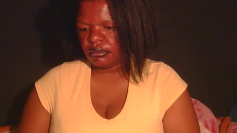 Snapshot of conny685249 chatting on June 5, 2:07 am conny online show from June 5, 2:07 am