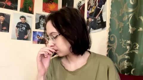 consuelamcelwaine online show from March 24, 7:57 am