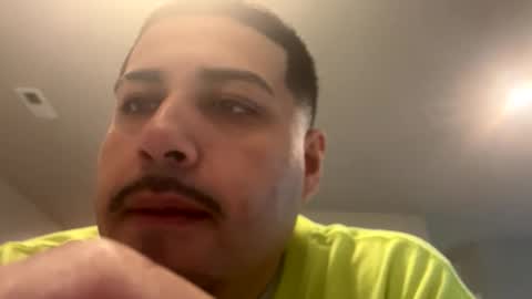 Snapshot of cookie_monster8593 chatting on April 4, 12:24 pm cookie_monster8593 online show from April 4, 12:24 pm
