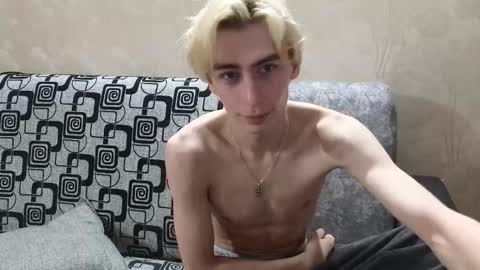 Snapshot of cookie_sex chatting on October 31, 2:01 am cookie_sex online show from October 31, 2:01 am