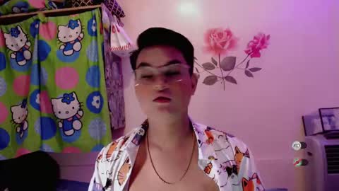 cookiedunkin online show from February 2, 11:40 am