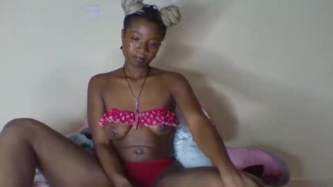 Snapshot of cookiejah chatting on January 31, 12:18 pm cookie jar online show from January 31, 12:18 pm