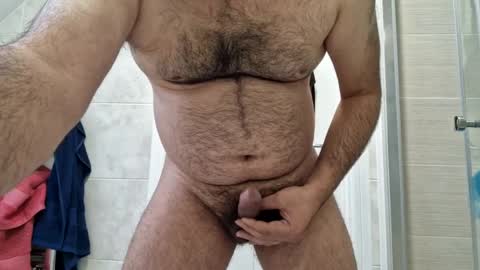 Snapshot of coolube1 chatting on February 21, 3:10 pm coolube1 online show from February 21, 3:10 pm