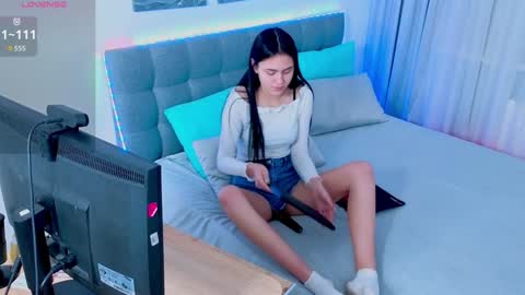 Snapshot of cooperallana chatting on January 7, 7:42 am cooperallana online show from January 7, 7:42 am