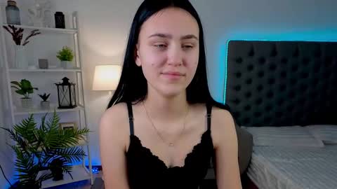 Snapshot of cooperallana chatting on February 28, 8:31 am cooperallana online show from February 28, 8:31 am