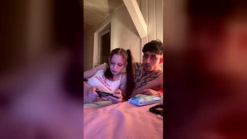 Snapshot of cople2580 chatting on March 13, 10:16 pm cople2580 online show from March 13, 10:16 pm