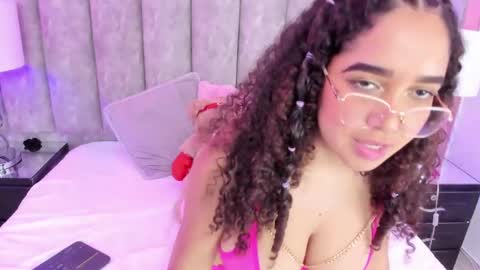 coralharmon online show from February 5, 4:03 pm