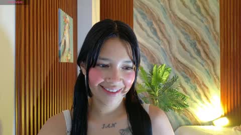Snapshot of corall_tay1 chatting on May 14, 11:39 am corall_tay1 online show from May 14, 11:39 am
