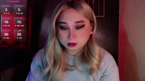 Snapshot of corefinder_xx chatting on October 29, 4:37 am corefinder_xx online show from October 29, 4:37 am