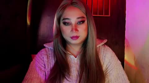 Snapshot of corefinder_xx chatting on November 12, 6:58 am corefinder_xx online show from November 12, 6:58 am