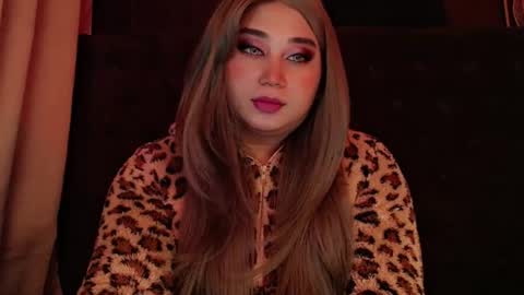 Snapshot of corefinder_xx chatting on November 16, 2:55 pm corefinder_xx online show from November 16, 2:55 pm