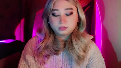 Snapshot of corefinder_xx chatting on December 21, 2:19 am corefinder_xx online show from December 21, 2:19 am