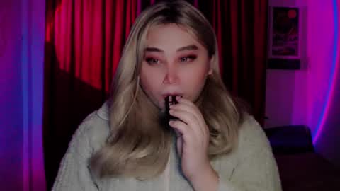 Snapshot of corefinder_xx chatting on March 9, 11:03 am corefinder_xx online show from March 9, 11:03 am