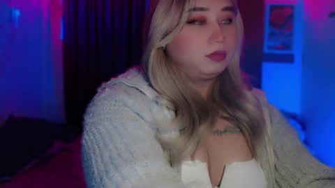 Snapshot of corefinder_xx chatting on April 3, 9:57 pm corefinder_xx online show from April 3, 9:57 pm