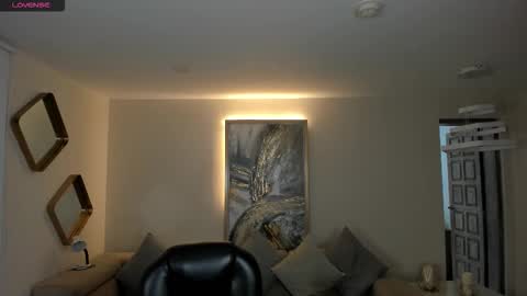 Corinne Russo online show from November 2, 6:10 pm