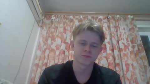 Snapshot of cosm2312 chatting on April 13, 7:08 pm Andrew online show from April 13, 7:08 pm