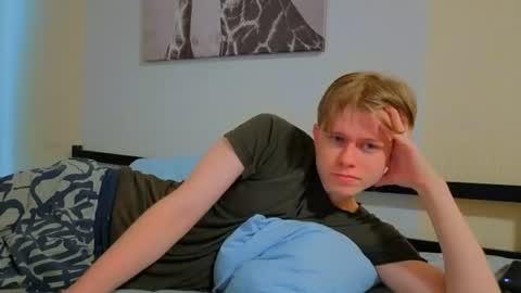 Andrew online show from July 22, 4:32 pm