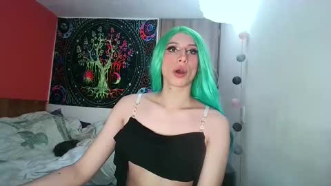 Snapshot of cosmic_crystal chatting on February 23, 10:42 pm cosmic_crystal online show from February 23, 10:42 pm