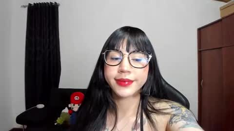 Snapshot of cosmickitty_ chatting on March 8, 5:49 am Tatii online show from March 8, 5:49 am
