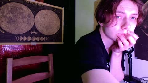 Snapshot of cosmonudes chatting on December 10, 6:38 pm Barry online show from December 10, 6:38 pm