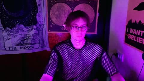 Snapshot of cosmonudes chatting on December 28, 12:56 pm Barry online show from December 28, 12:56 pm