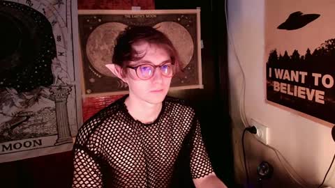 Snapshot of cosmonudes chatting on January 10, 5:13 pm Barry online show from January 10, 5:13 pm