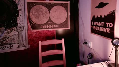 Snapshot of cosmonudes chatting on January 11, 10:40 pm Barry online show from January 11, 10:40 pm