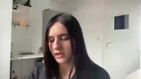 Snapshot of cottonwisp chatting on July 7, 1:48 pm Anna online show from July 7, 1:48 pm