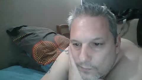 Snapshot of couffi chatting on March 8, 8:23 pm couffi online show from March 8, 8:23 pm