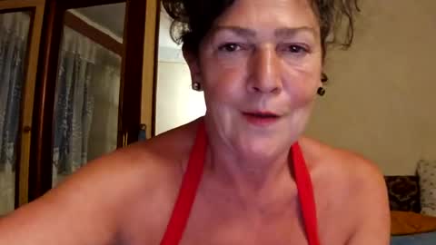 Snapshot of cougarcofee chatting on July 17, 8:24 pm cougarcofee online show from July 17, 8:24 pm