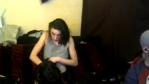 Alaskawildcouple online show from December 21, 9:55 am