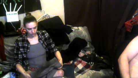 Alaskawildcouple online show from January 6, 2:25 pm