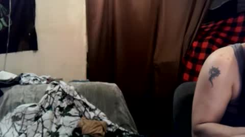 Alaskawildcouple online show from March 10, 12:59 pm