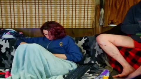 Alaskawildcouple online show from September 16, 11:11 am