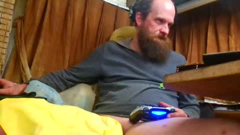 Alaskawildcouple online show from September 17, 12:18 pm