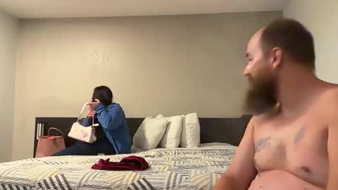 Snapshot of countryfuckers chatting on May 17, 6:00 am Alaskawildcouple online show from May 17, 6:00 am