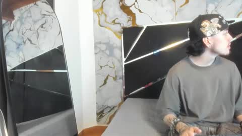 couple_in_heat_ online show from March 25, 7:42 pm