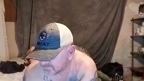 Ieathairytacos online show from February 26, 3:53 am