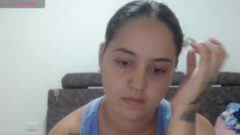 Snapshot of couple_sexandlove chatting on February 12, 11:33 pm ALEJANDRO Y EMILY online show from February 12, 11:33 pm