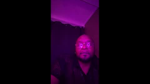 Snapshot of coupledeals chatting on October 19, 12:33 am coupledeals online show from October 19, 12:33 am